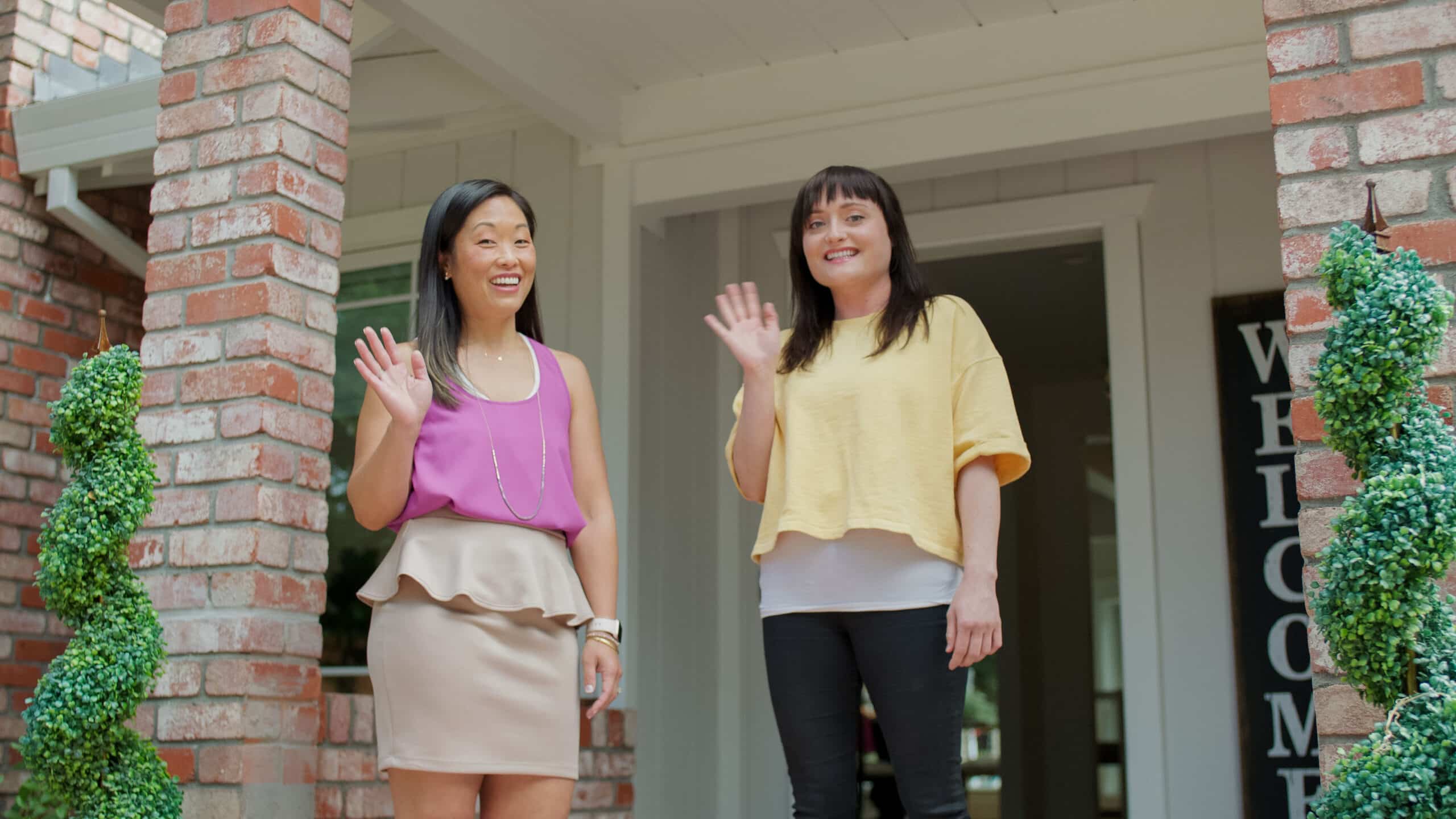 Hello Nanny recruiters greeting family
